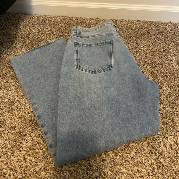 Frame Denim Le Jane Crop Jeans - Picture 3 of 8